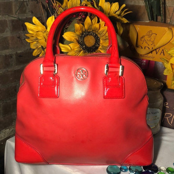 Tory Burch Robinson Dome Satchel - Picture 3 of 8